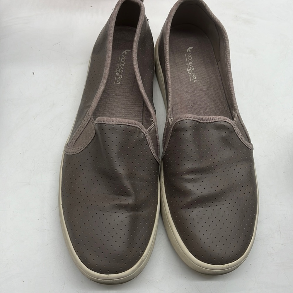 Koolaburra by UGG slip on Purple Loafers Women's Sz 6.5 SNK2072C